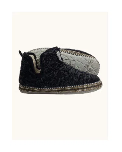 Ariat Women's Bootie Slippers In Black