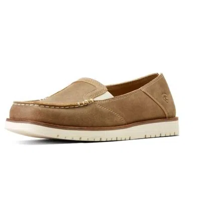 Ariat Women's Cruiser Easy Flex Wide Square Toe Shoe In Trusty Brown