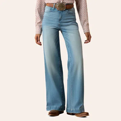 Ariat Women's Luana Light Wash Wide Leg Jeans In Lt Stonewash