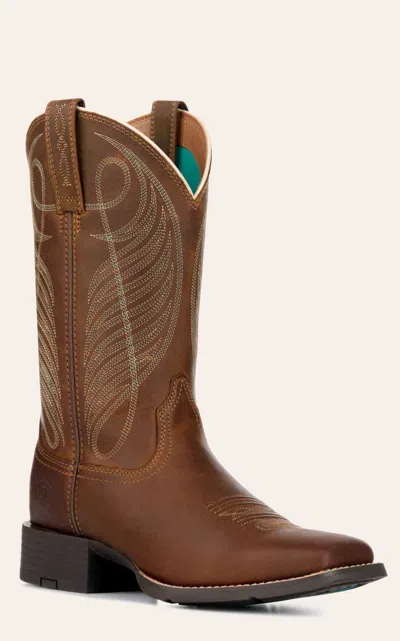 Ariat Women's Round Up Powder Brown Wide Square Toe Cowboy Boots