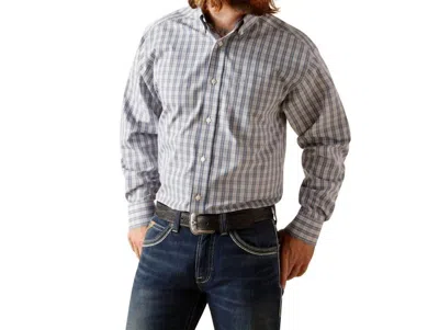 Ariat Wrinkle Free Shirt In White/blue In Gray