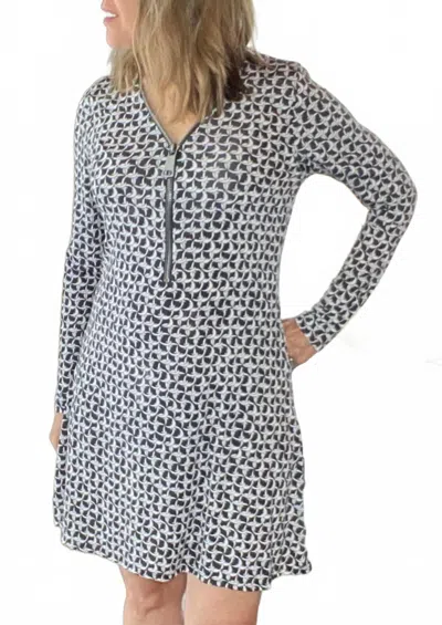 Ariella Link Zipper Dress In Black/white Print In Gray