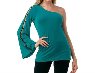 Ariella Ring In The Party Top In Jade