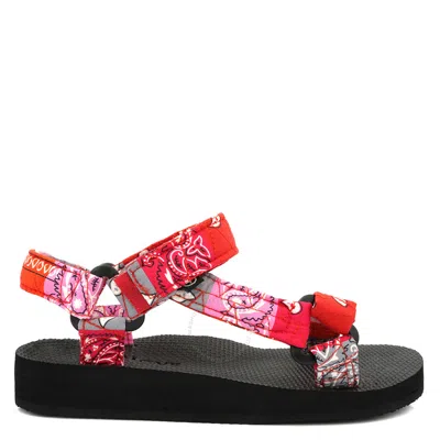 Arizona Love Ladies Multicolor Trekky Quilt Sandals