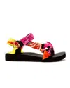 Arizona Love Women Trekky Bandana Sandal In Fuchsia In Multi
