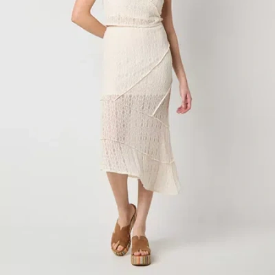 Arizona Womens Juniors Asymmetrical Skirt In White