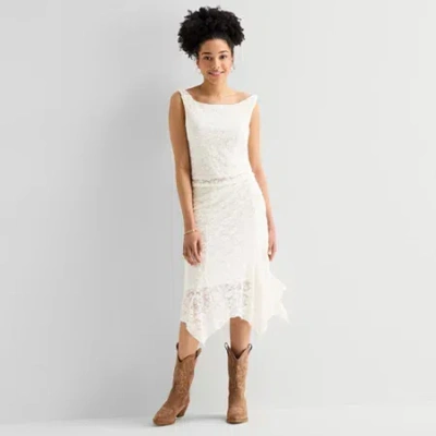 Arizona Womens Juniors Mid Rise Midi Asymmetrical Skirt In White