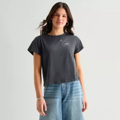 Arizona Womens Juniors Round Neck Short Sleeve Classic Fit Graphic T-shirt In Black