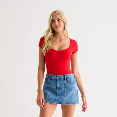 Arizona Womens Juniors Scoop Neck Short Sleeve Bodysuit In Red