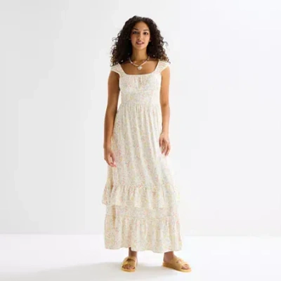 Arizona Womens Juniors Short Sleeve Floral Maxi Dress In White