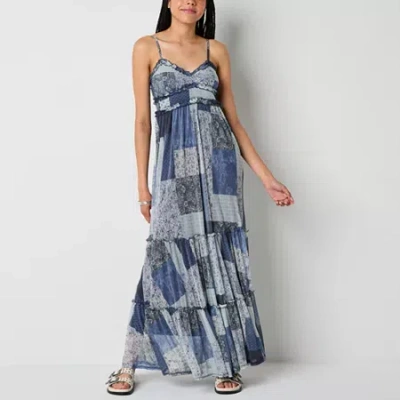 Arizona Womens Juniors Sleeveless Patchwork Maxi Dress In Blue