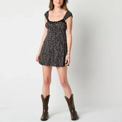 Arizona Womens Short Sleeve Juniors Floral Babydoll Dress In Black