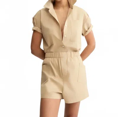 Arlo Mott Clark Split Back Top In Khaki In Neutral