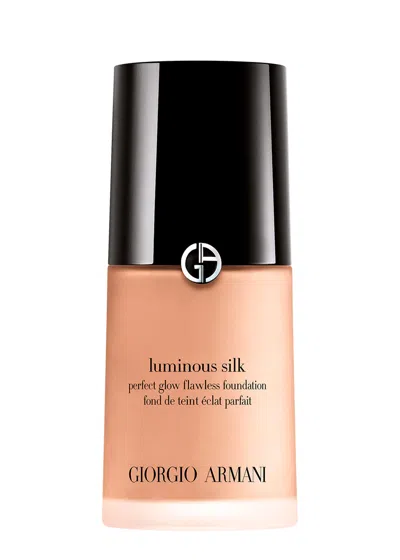 Armani Collezioni Armani Beauty Luminous Silk Foundation In 5.25 Us