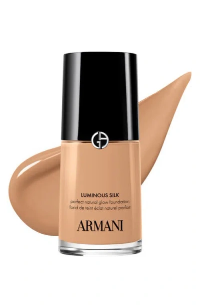 Armani Collezioni Armani Beauty Luminous Silk Natural Glow Blurring Foundation With 24-hour Wear In Neutral