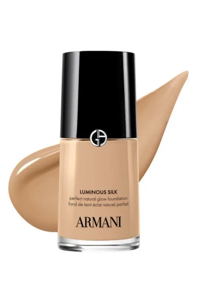 Armani Collezioni Armani Beauty Luminous Silk Natural Glow Blurring Foundation With 24-hour Wear In Neutral