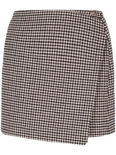 Armani Exchange Houndstooth Mini Skirt In Milk/liq/black Pied