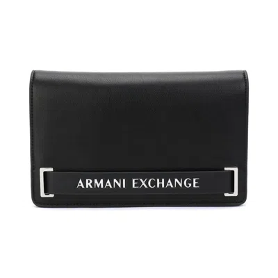 Armani Exchange 女士皮质字母logo高级感斜挎单肩包 In Black