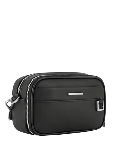 Armani Exchange Logo-plaque Messenger Bag In Black