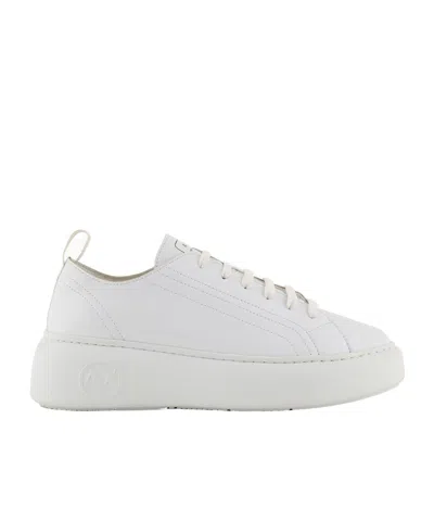 ARMANI EXCHANGE PLATFORM LOW-TOP SNEAKERS