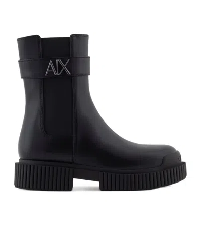 Armani Exchange Round Toe Short Boots In Black