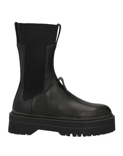 Armani Exchange Woman Ankle Boots Black Size 7.5 Calfskin