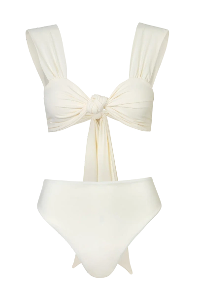 Armantia Vera Top / Ivory In White