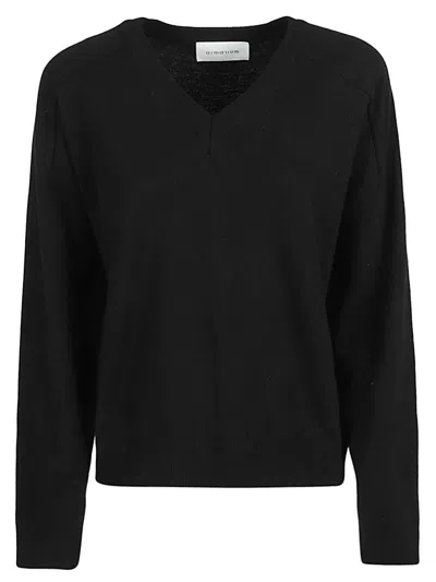 ARMARIUM V-NECK CASHMERE SWEATER