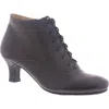 Array Sam Womens Leather Menswear Oxford Heels In Black
