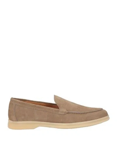ARROLD'S ARROLD'S MAN LOAFERS TAUPE SIZE 6 LEATHER