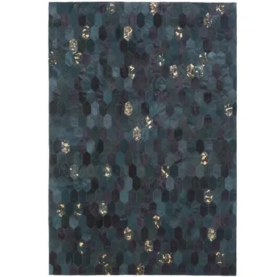 Art Hide Hornet Rug