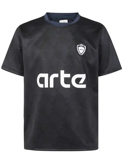 Arte Antwerp Africa Print T-shirt In Black/navy
