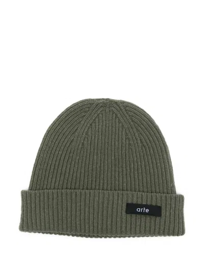 Arte Antwerp Label Beanie In Green