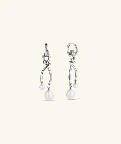 Artevent Loose Knot Pearl Earrings