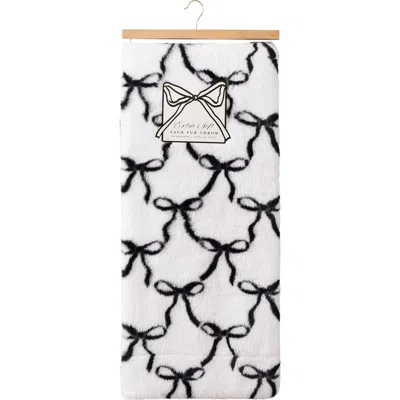Artisan 34 Bow Faux Fur Throw Blanket In Black