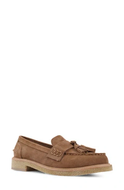 Artisan Crafted By Zigi Poison Tassel Loafer In Tan Suede