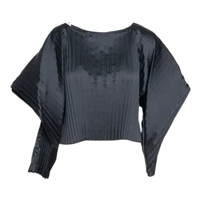 Artista Women's Black Echo Pleated Blouse