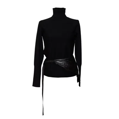 Artista Women's Black Noire Pulli