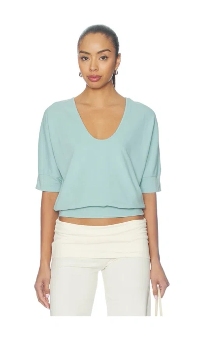 Artless Logan Top In Blue