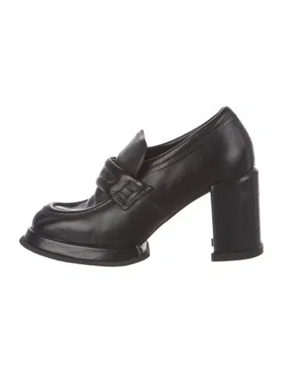 Pre-owned A.s. 98 Leather Pumps In Black