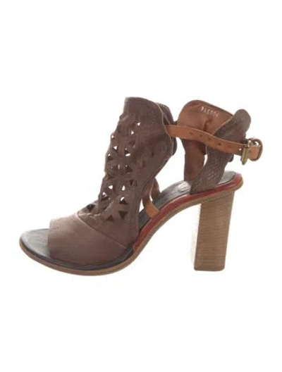 Pre-owned A.s. 98 Leather Pumps In Brown