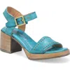 As98 Arvin Block Heel Sandal In Emerald