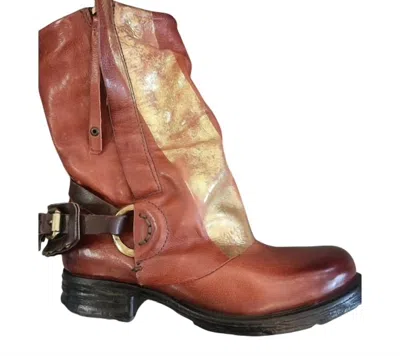 As98 Spencer Buckled Boots In Ginger In Multi