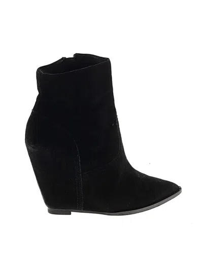 Pre-owned Ash Ankle Boots In Black