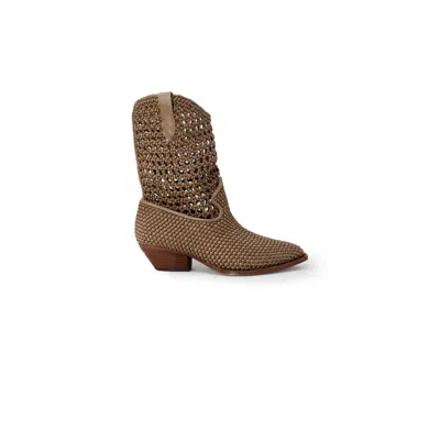 Ash Beige Leather Boot