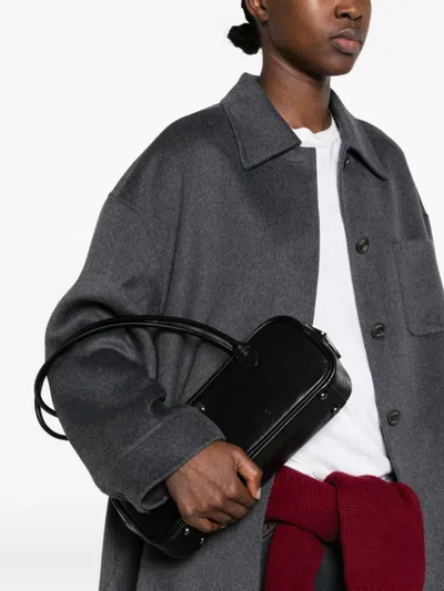 Ash Boom Shoulder Bag In Black