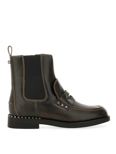 ASH BOOT WINGS STUDS