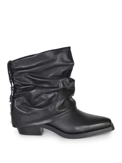 Ash Boots In Black