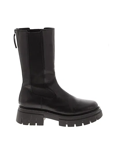 Pre-owned Ash Boots In Black