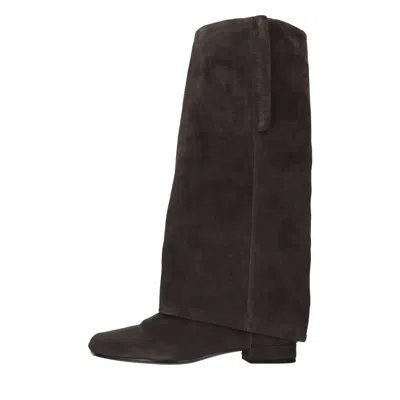 Ash Boots In Black